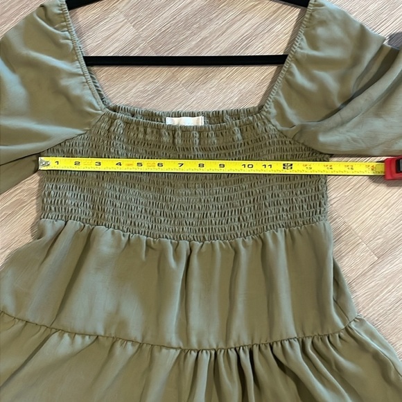 Altar’d State Women’s Peplum Top Medium Olive Green Smock Tiered Bohemian - Picture 10 of 13